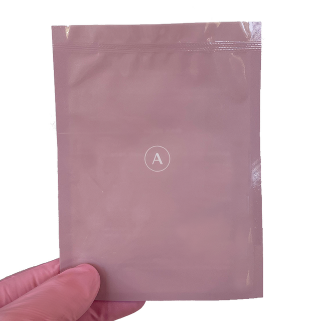 Pink Disposable Aesthetic Ice Pack / Fill and Freeze