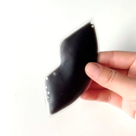 Black cosmetic gel ice pack